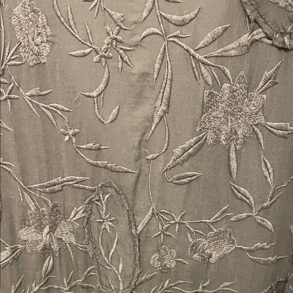 Magnolia Pearl Boho Embroidered/Appliqué Midi Kimono O/S - Picture 8 of 14